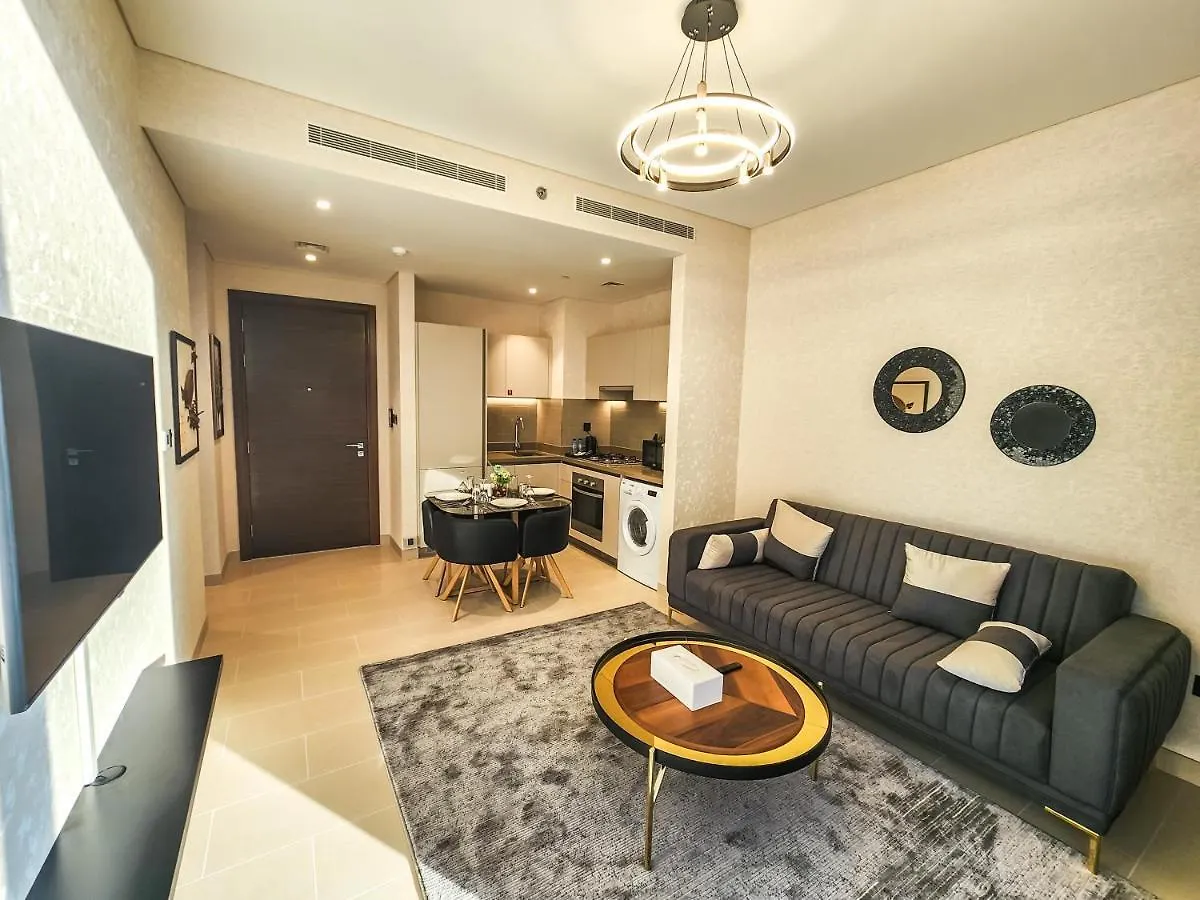 Stay By Latinem Luxury 1Br Holiday Home Cv A2011 Near Burj Khalifa Dubai Apartment